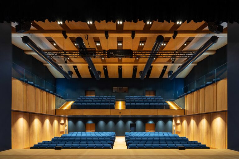 Nuovo teatro comunale della città di Marcon
